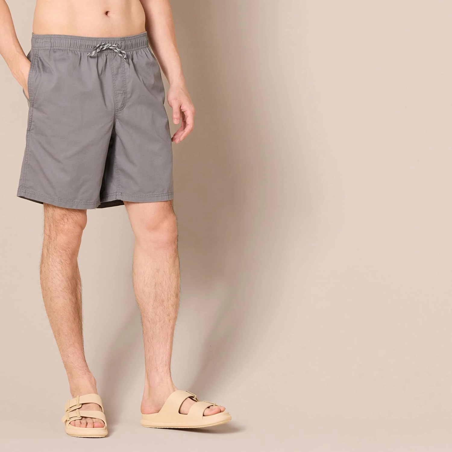 Amazon Essentials Men's 8" Inseam Relaxed-Fit Drawstring Walk Short (Available in Plus Size)