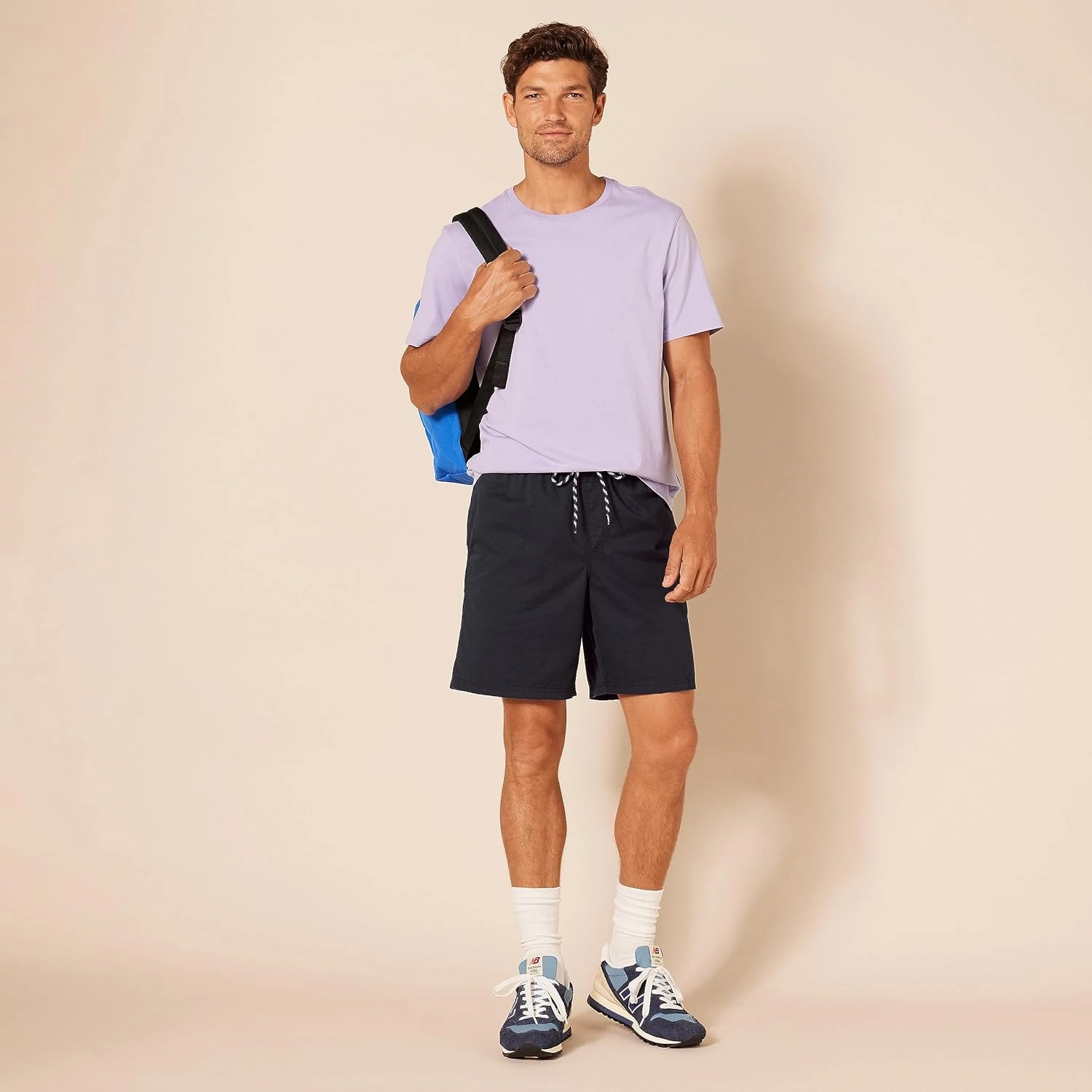 Amazon Essentials Men's 8" Inseam Relaxed-Fit Drawstring Walk Short (Available in Plus Size)