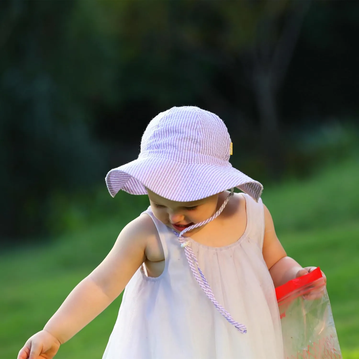 Baby & Toddler Wide Brim Sun Hats UPF 50  Sun Protection Bucket Cap Cute Adjustable Hat in Seersucker