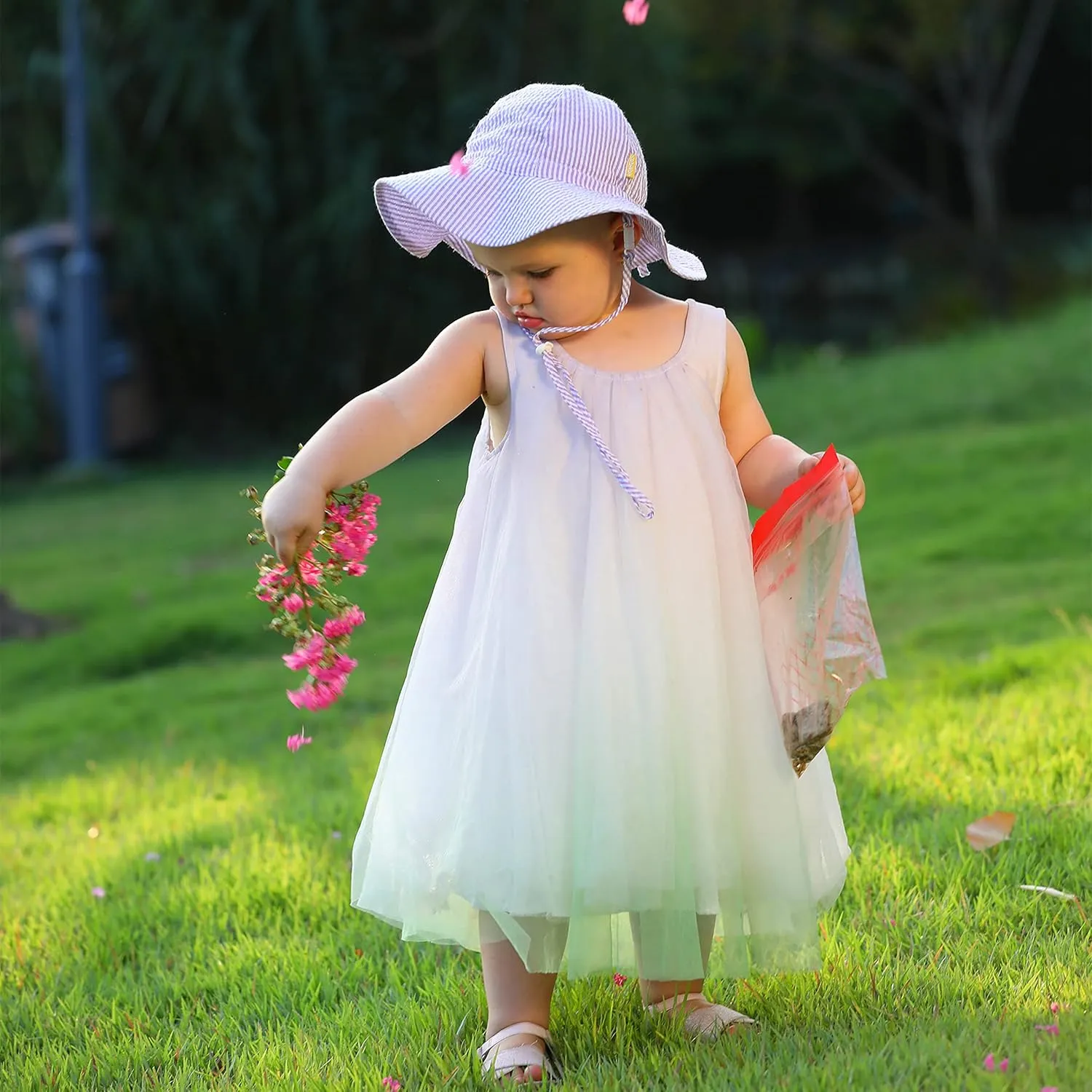 Baby & Toddler Wide Brim Sun Hats UPF 50  Sun Protection Bucket Cap Cute Adjustable Hat in Seersucker