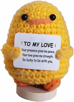 Ballazio Positive Duck Crochet Doll for Emotional Support,Cute Motivational décor for Office Desk,Inspirational Gifts for Teenage,Women,Birthday Present with Cheer and Encouragement (Love)