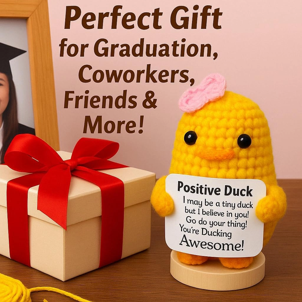 Ballazio Positive Duck Crochet Doll for Emotional Support,Cute Motivational décor for Office Desk,Inspirational Gifts for Teenage,Women,Birthday Present with Cheer and Encouragement (Love)