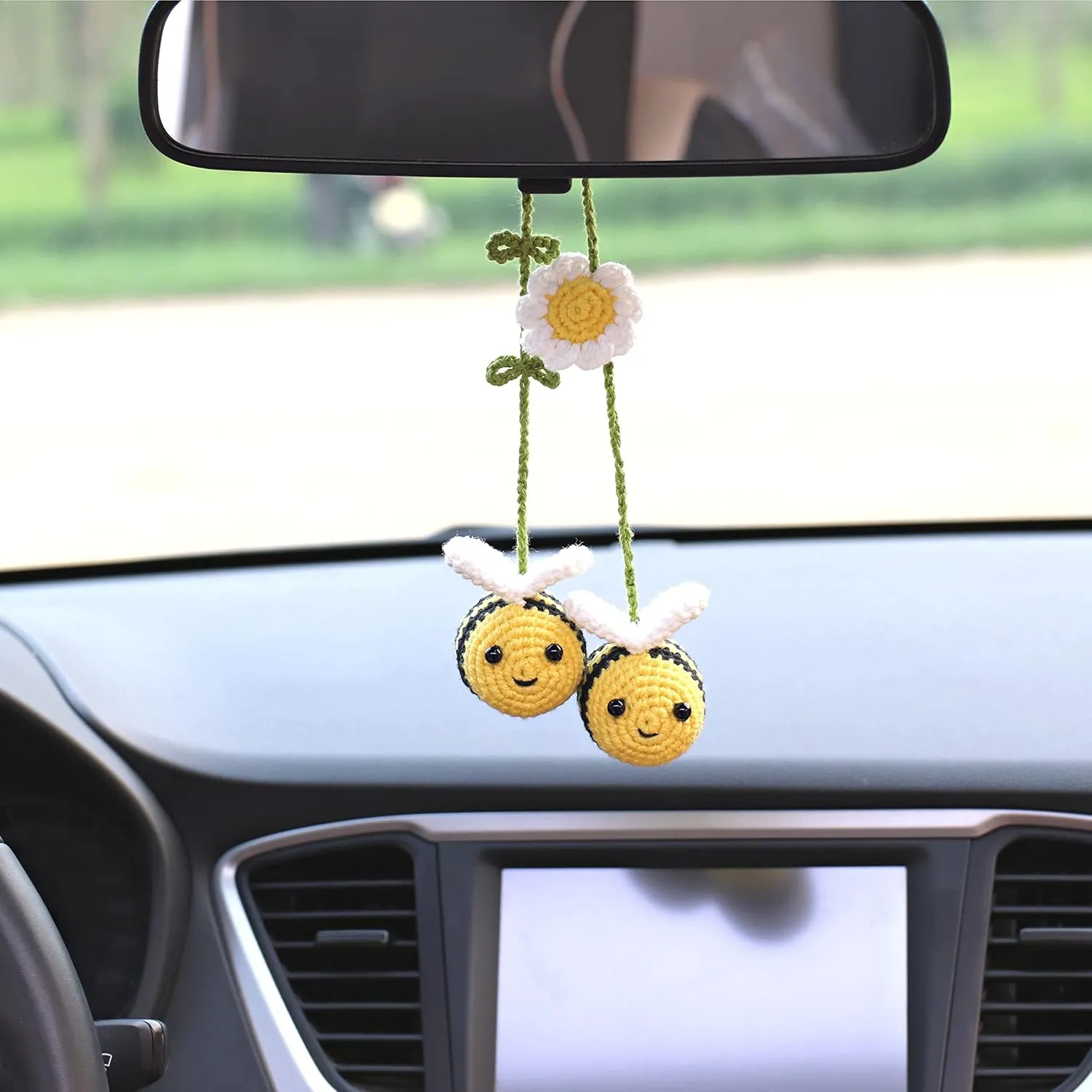 Bunny Crochet Bee Car Rear View Mirror Holder, Cute Bumblebee Hanging Ornament, Gift for Bee Lovers, Crochet Lovely Bag Ornament, Automotive Interior Decorations