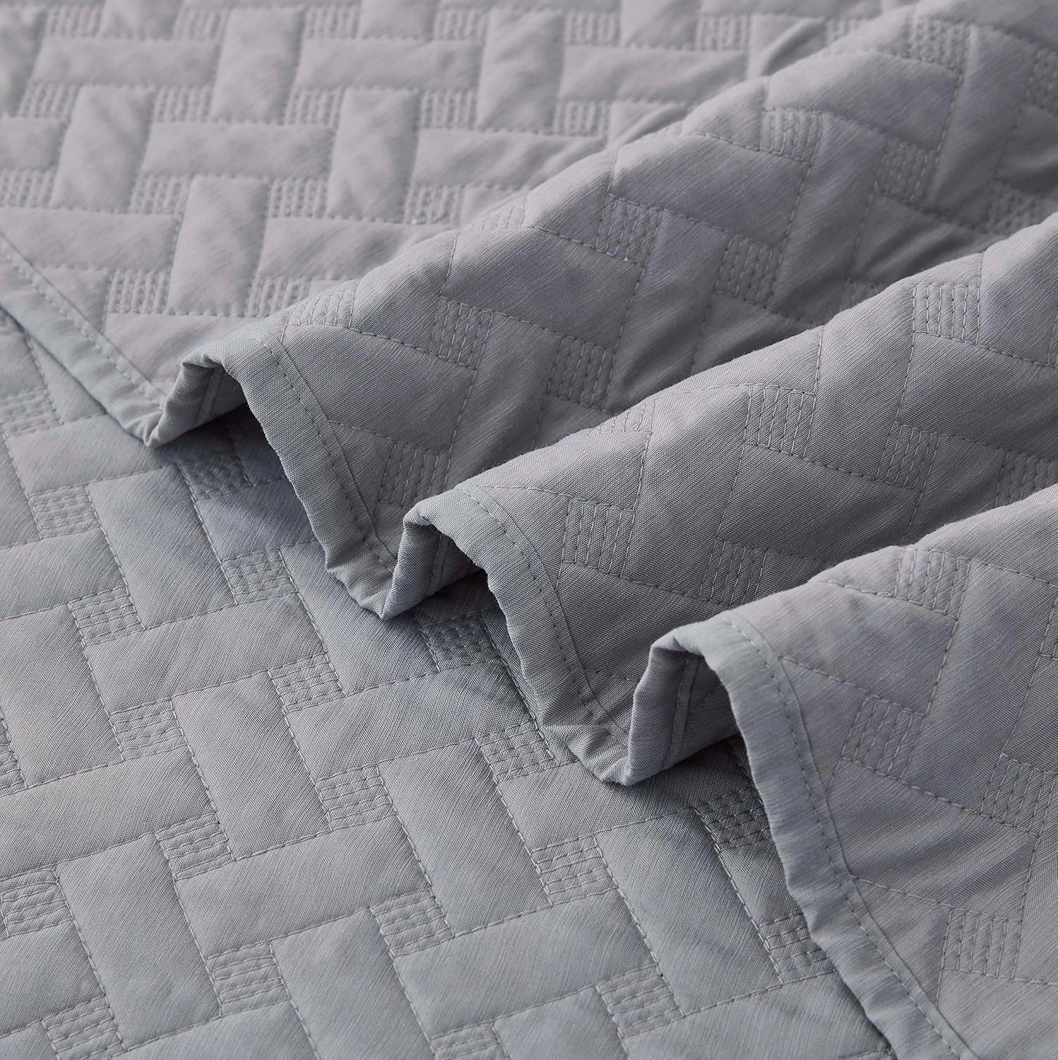 Chezmoi Collection Randall 3-Piece Soft Cooling Blend of Rayon Derived from Bamboo & Polyester Quilt Bedspread Basketweave Quilted Coverlet Set (King, Light Gray)
