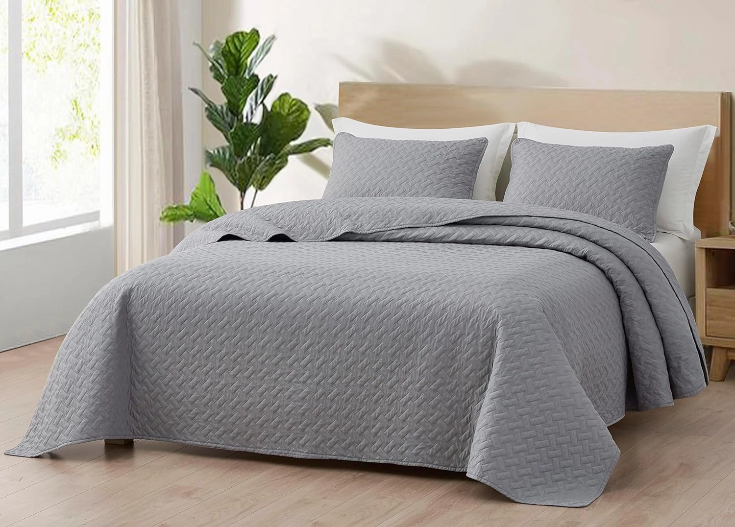 Chezmoi Collection Randall 3-Piece Soft Cooling Blend of Rayon Derived from Bamboo & Polyester Quilt Bedspread Basketweave Quilted Coverlet Set (King, Light Gray)