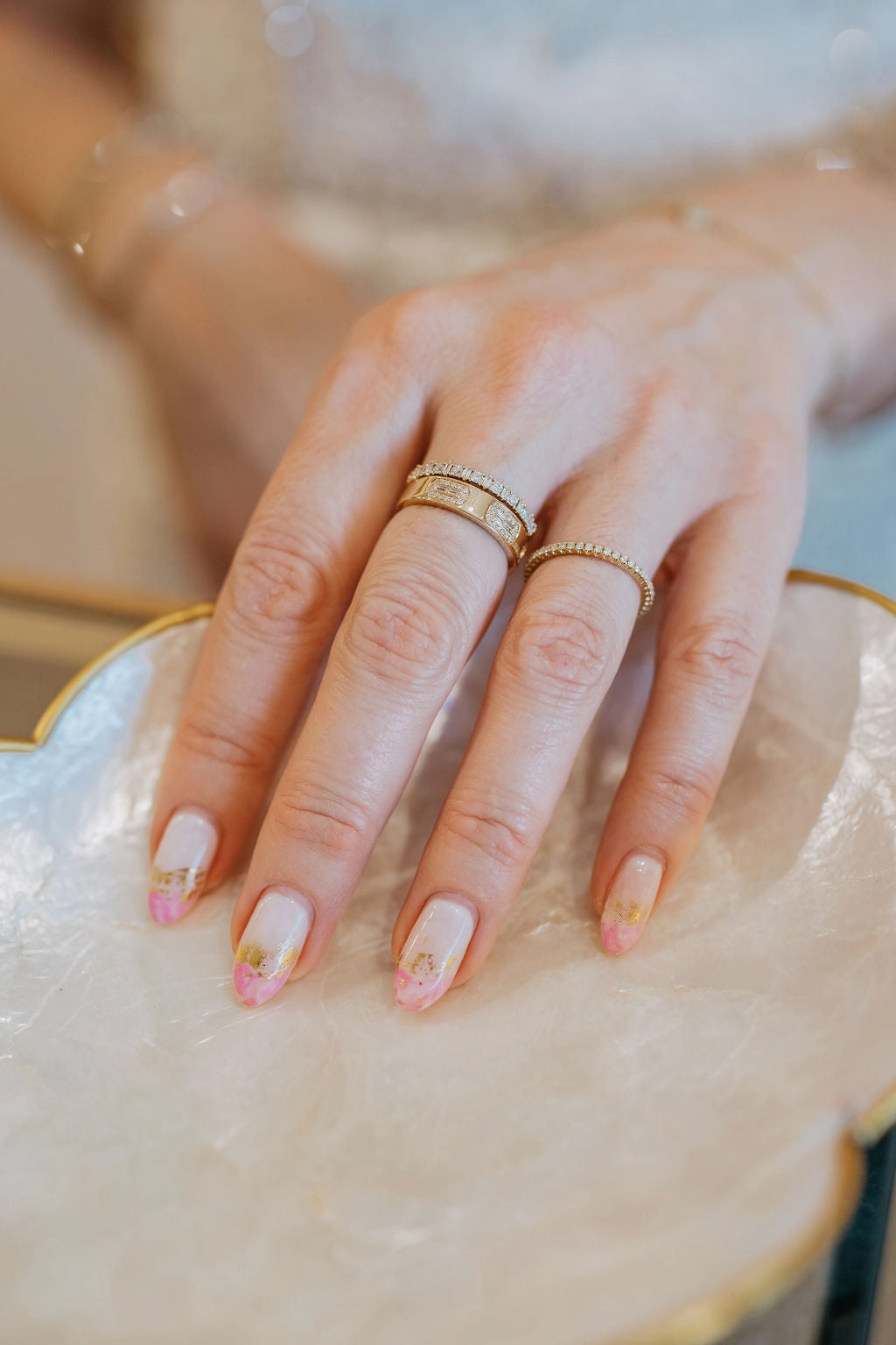 Classic Diamond Stacking Band (18k Gold)