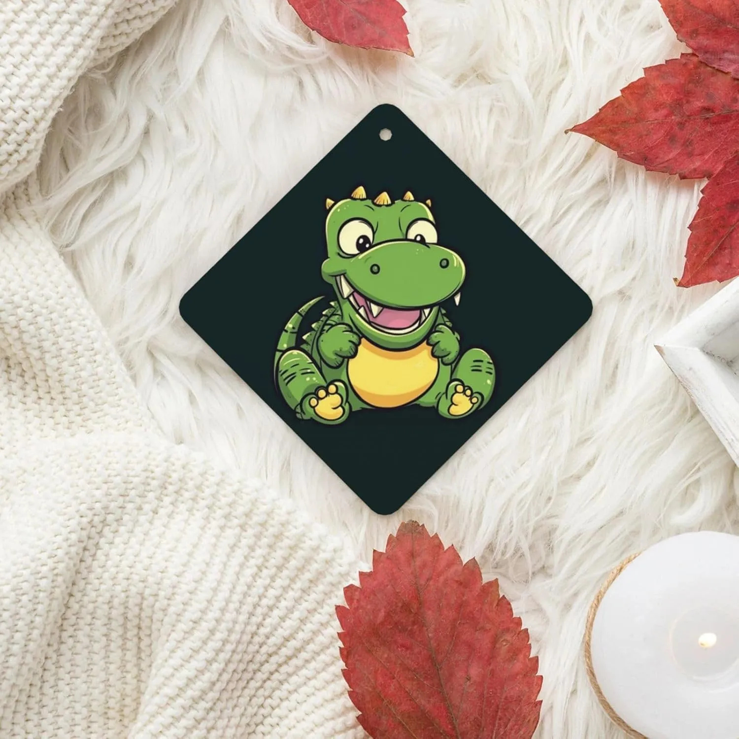 Cute crocodile cartoon Print Car Air Fresheners 4 Pcs Car Aromatherapy Tablets Hanging Air Freshener Wardrobe Pendant Fragrance Scented Cards for Rearview Mirror Bedroom Car Interior Decor