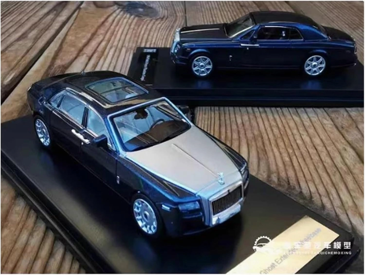 Diecast 1 64 for Scale Phantom Coupe Alloy Simulation Car Model Classic Adult Collection Static Decoration Simulation Vehicle Playset(Gray)