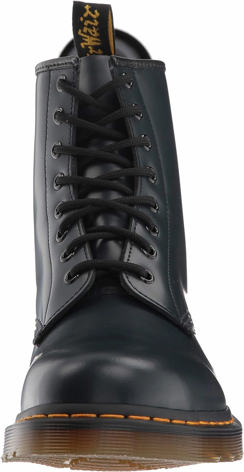 Dr. Martens Unisex-Adult Classic