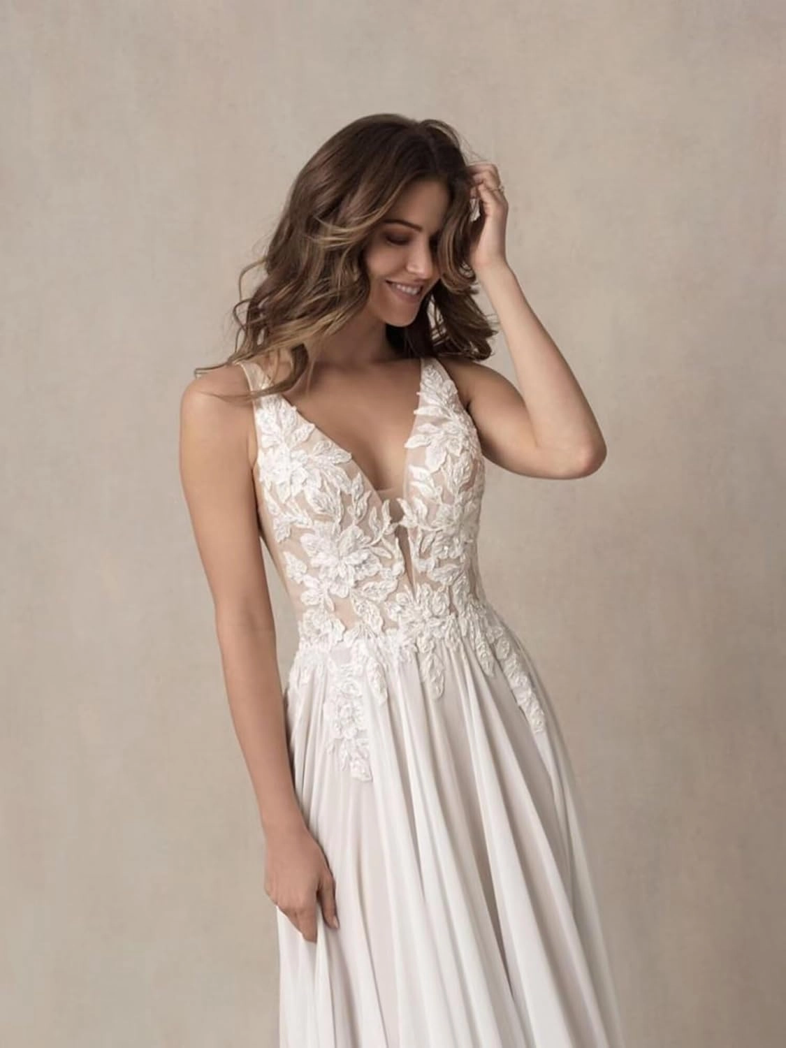 Fair Lady Wedding Dresses for Bride 2024 Lace Appliques A-Line V Neck Chiffon Bridal Ball Gown with Train