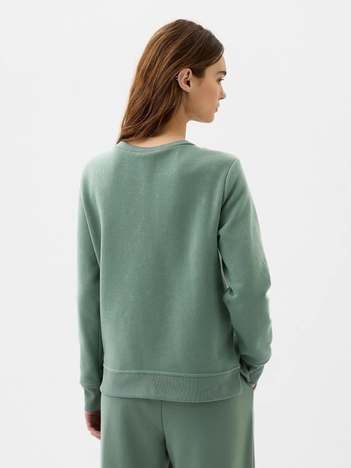 GAP Women's Pull-on Logo Crew Sweatshirt