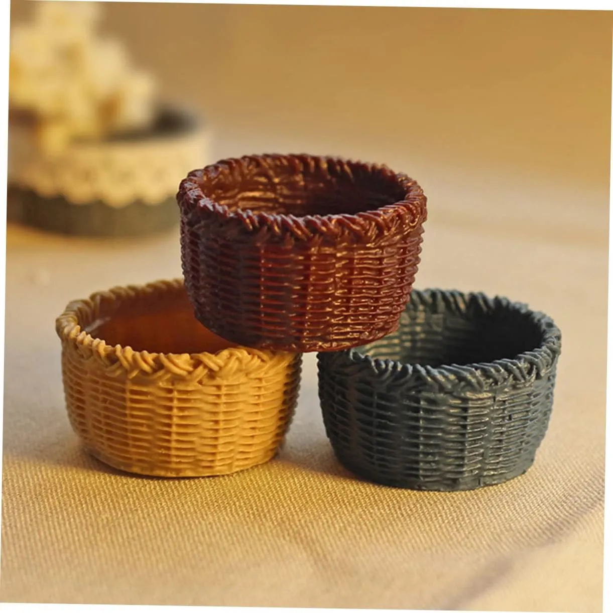 HANABASS 3sets 6pcs Miniature Basket for Dollhouse Decor Creative Storage Baskets Natural and and House Supplies 6pcs*3