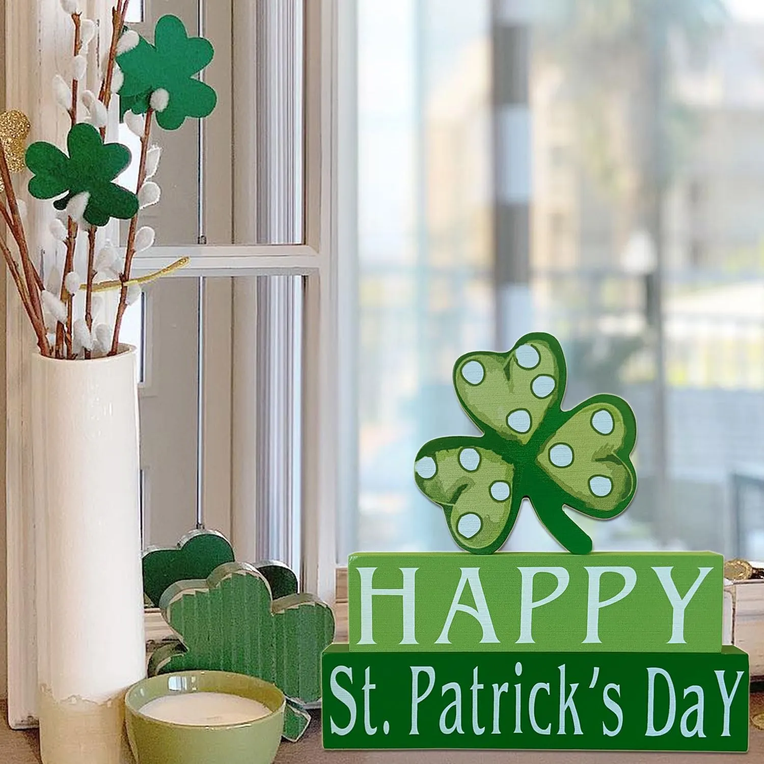 Happy St. Patrick's Day Wood Block Table Sign, Wooden Shamrock Table Top Decorations Tiered Trays Desk Shelf Irish Home Office Coffee Bar Decor 3 Pieces Green