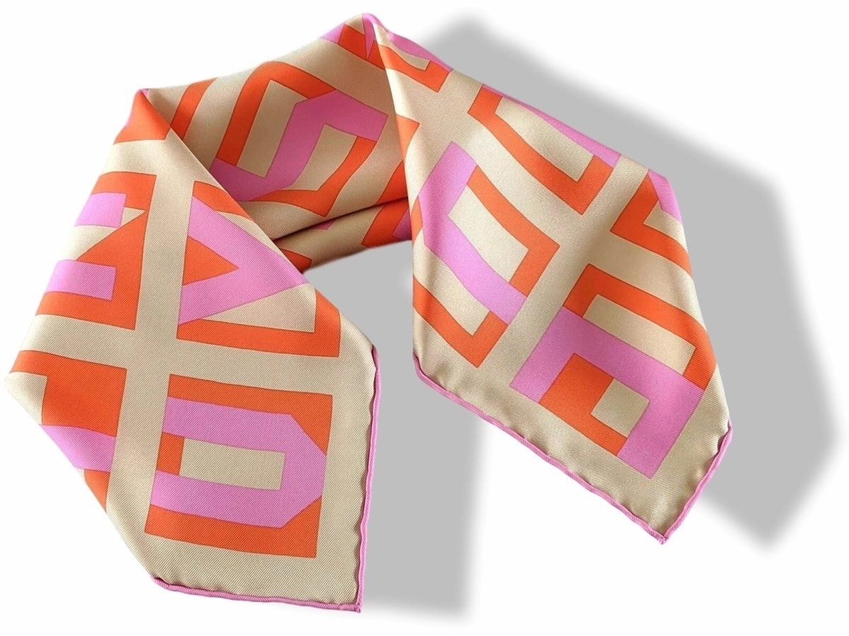 Hermes Or/Rose/Orange LETTRES AU CARRE Twill Gavroche 42cm Mint!