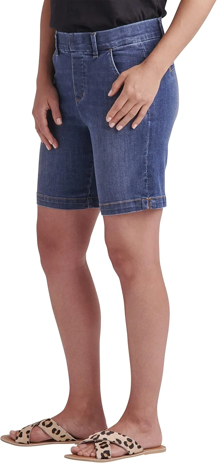 JAG Jeans Women's Maddie Mid Rise 8" Pull-on Short