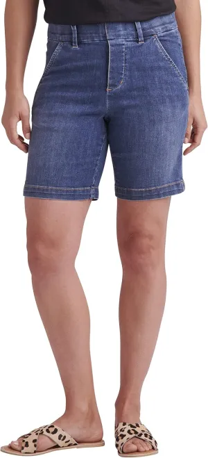 JAG Jeans Women's Maddie Mid Rise 8" Pull-on Short