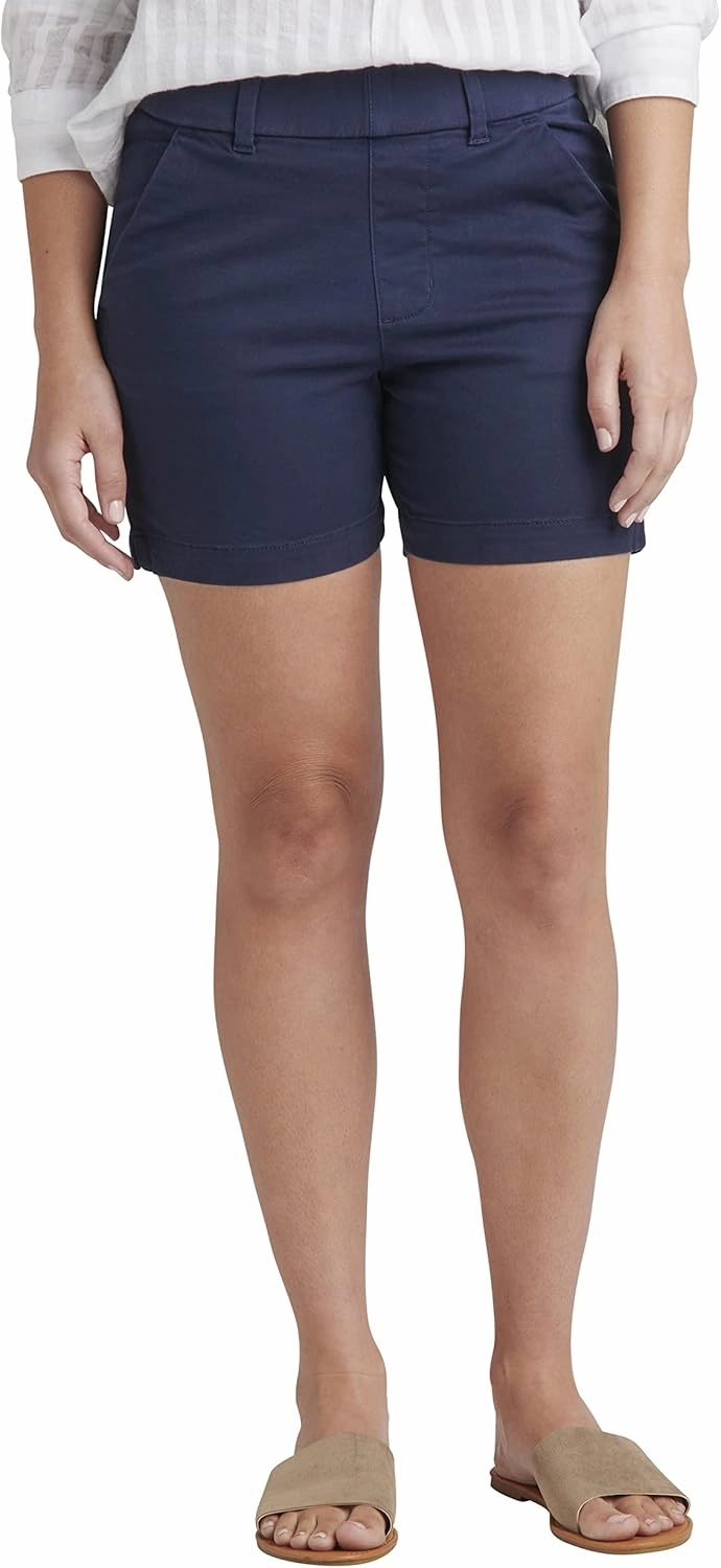 JAG Women's Maddie Mid Rise 5" Pull-on Short