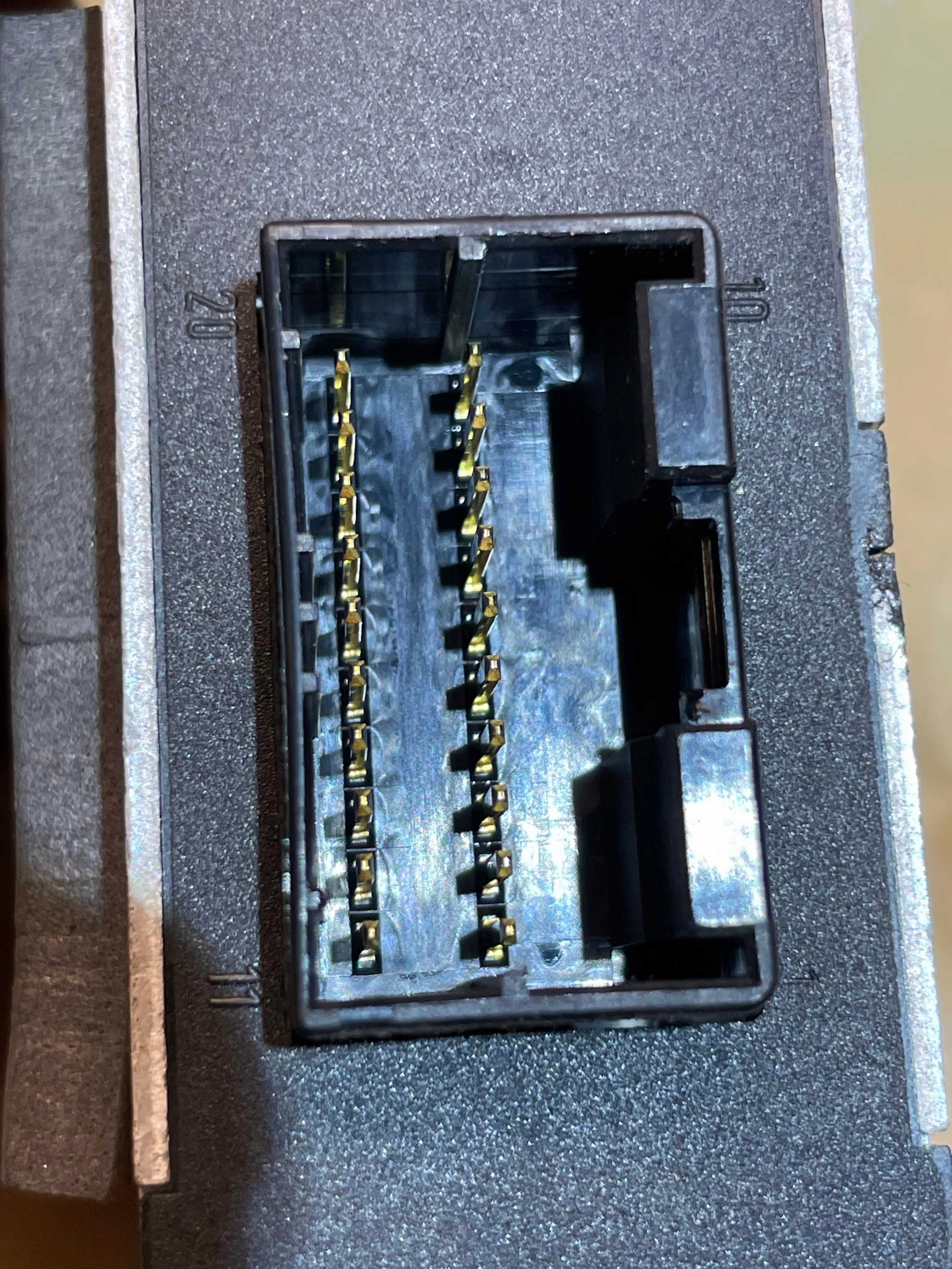 Jaguar 2001 X308 XJ8 3.2 Security system set up Engine ECU module key lock, Transponder, Reader exciter, BCM