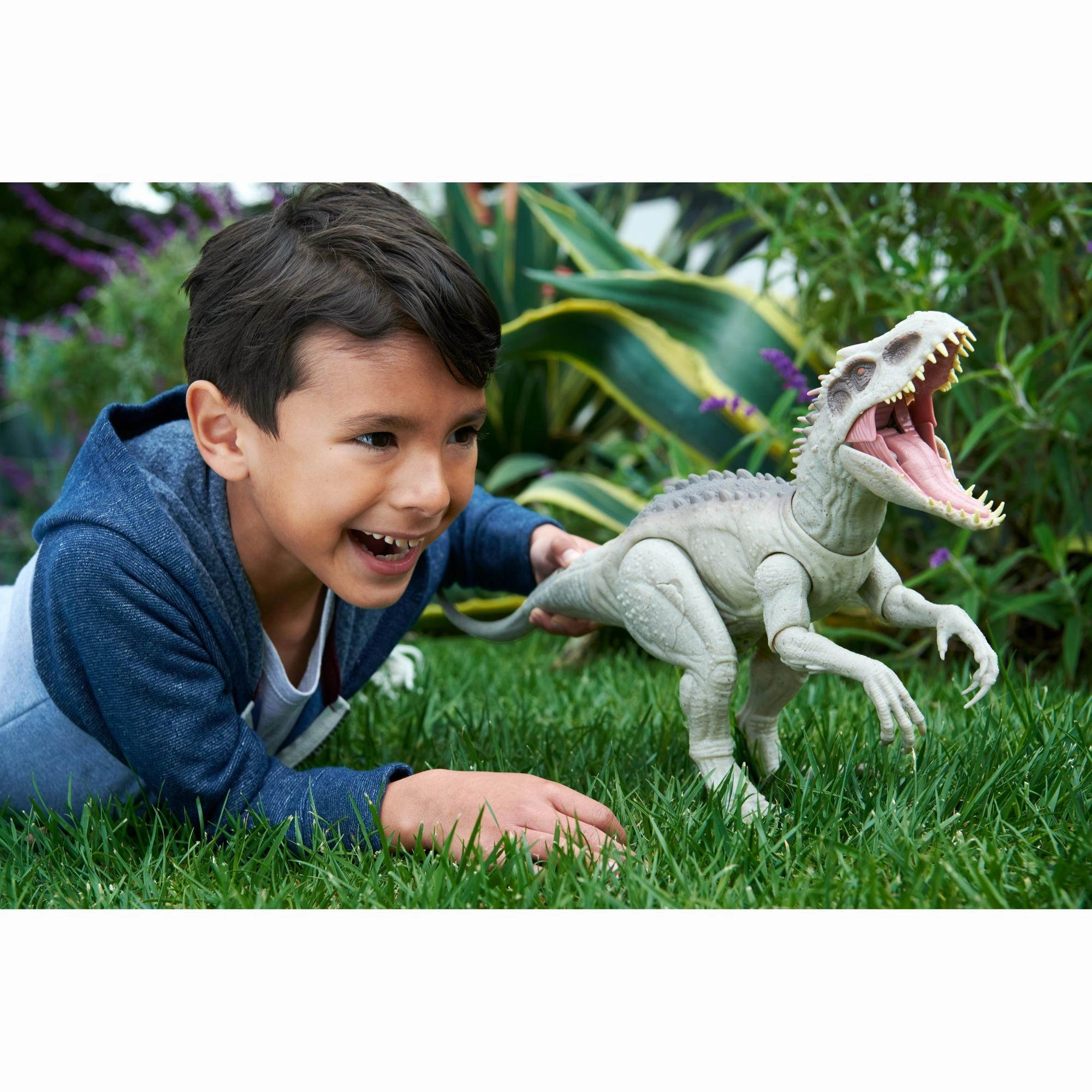 Jurassic World Camouflage N Battle Indominus Rex
