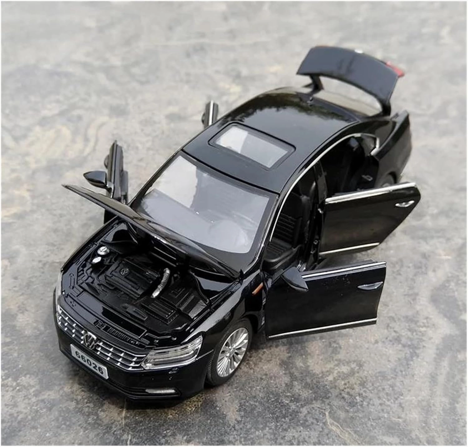 Metal Vehicles Toys 1:32 for Passat Scale Alloy Model Car Diecasts Toy Sound and Light to Friends and Family Display Home Or Office Décor(White)