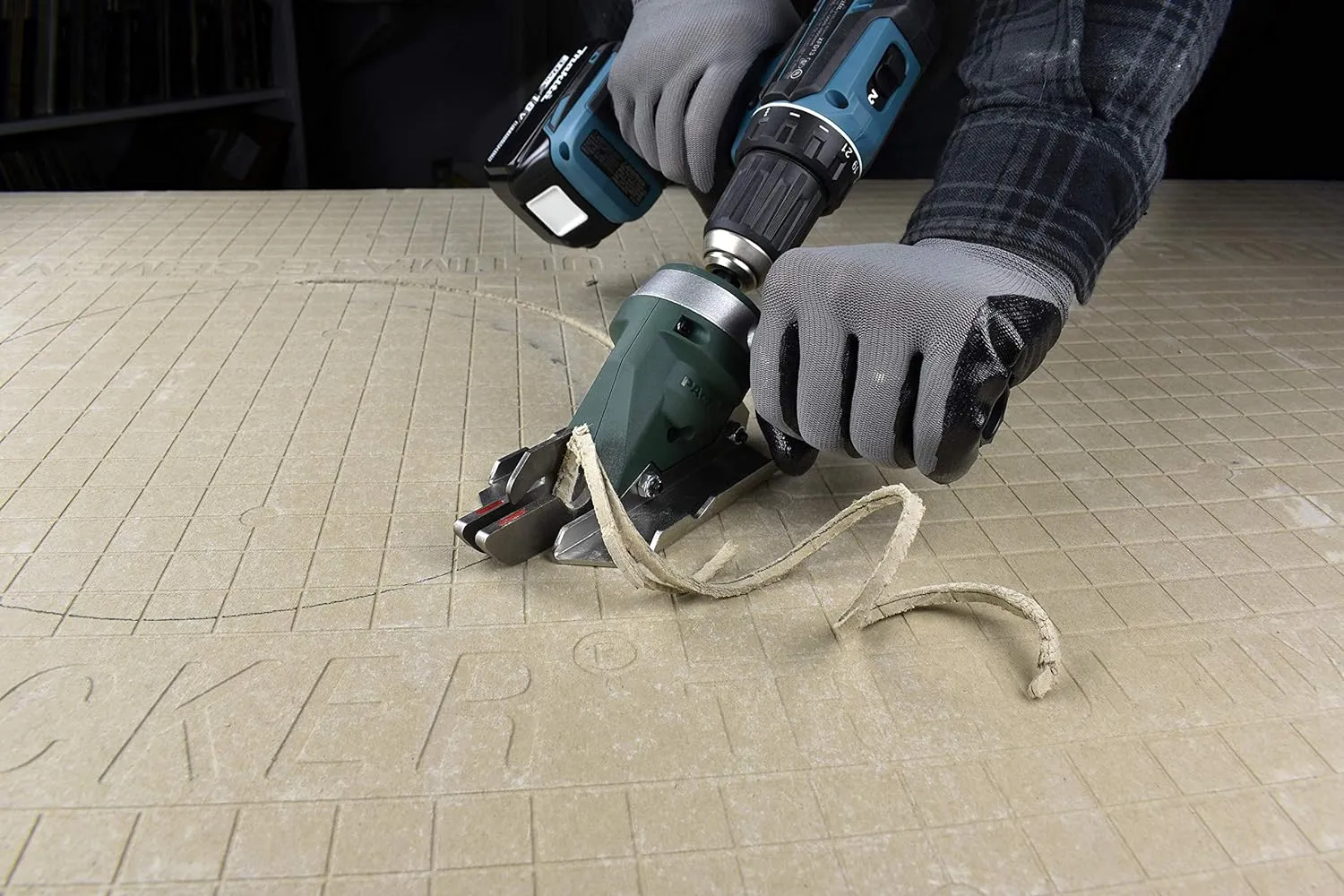 PacTool SS724 Snapper Shear Pro - Cutting Tool for Fiber Cement Board - Power Shears Professional Power Tools