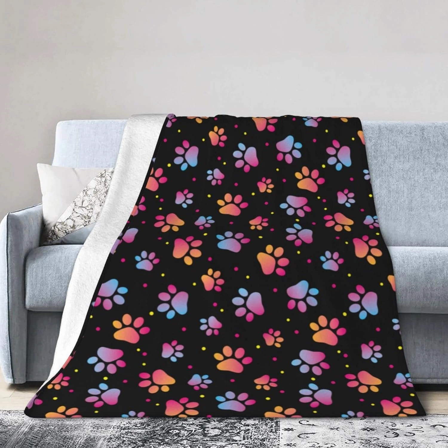 Perinsto Cute Dog Paws and Animal Footprints Throw Blanket Ultra Soft Warm All Season Decorative Fleece Blankets for Bed Chair Car Sofa Couch Bedroom 60"X50"