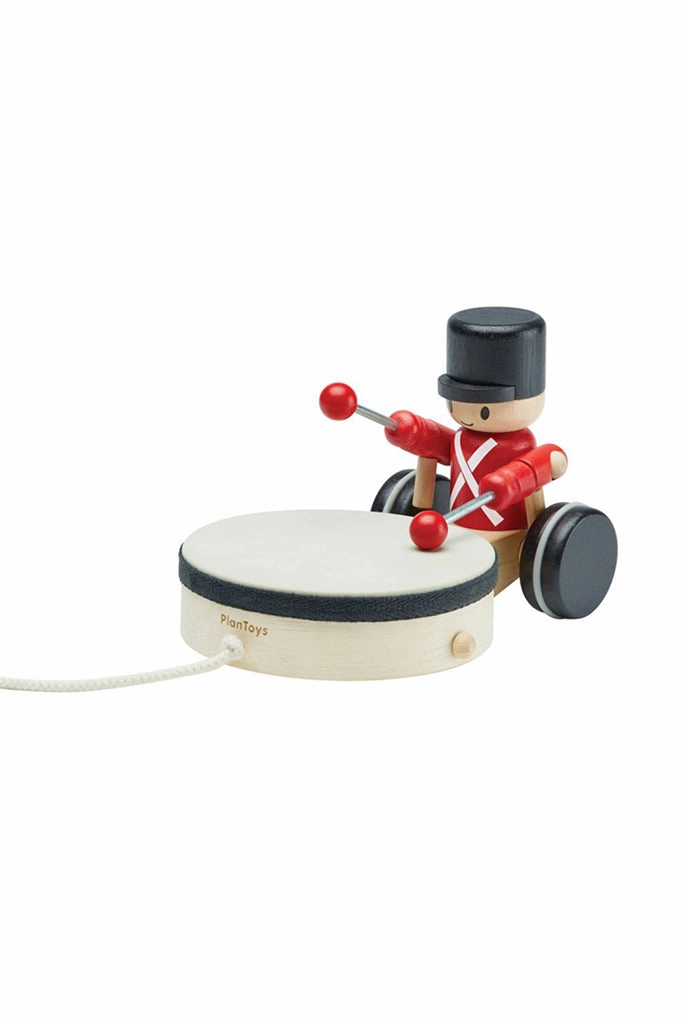 Pull-Along Drummer