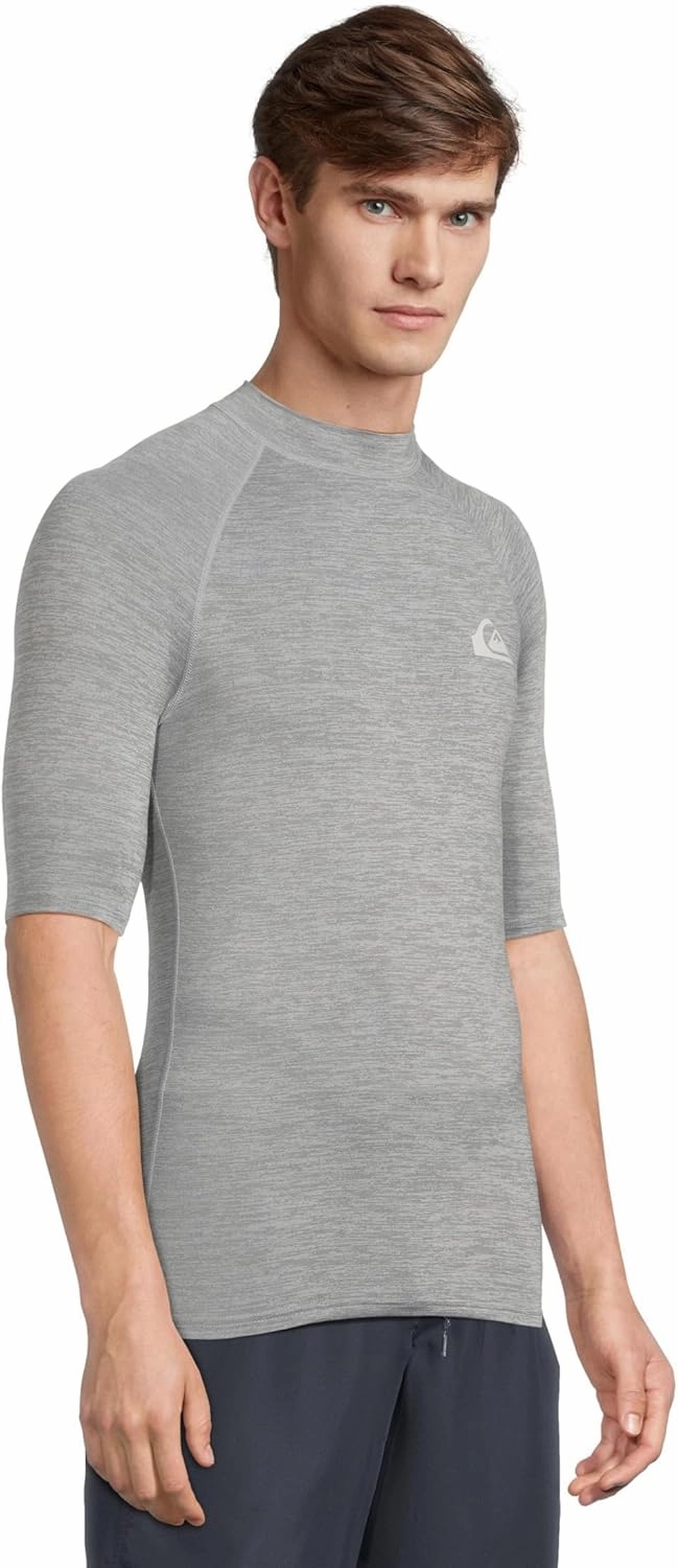 Quiksilver Men's Everyday Upf50 Shorts Sleeve Surf Tee