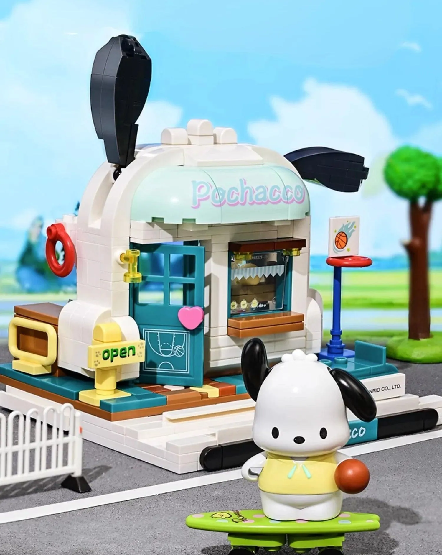 Sanrio Let's Build A House Together Building Block
