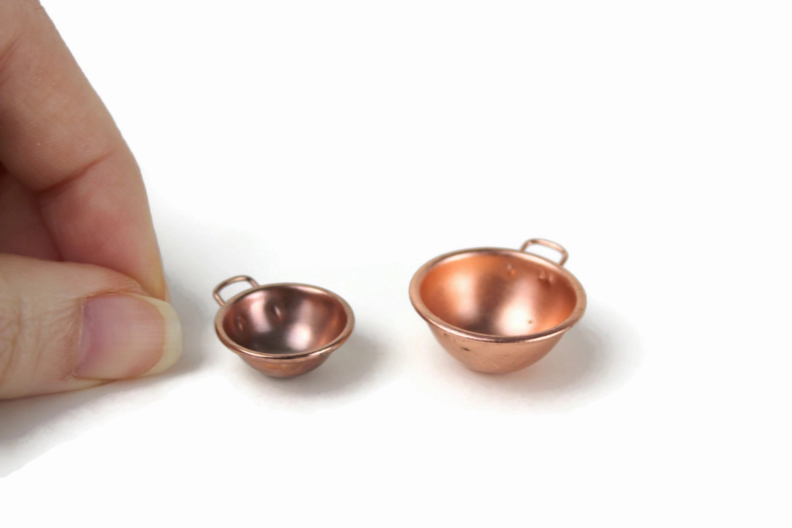Set of 2 Vintage 1:12 Miniature Dollhouse Copper Nesting Bowls