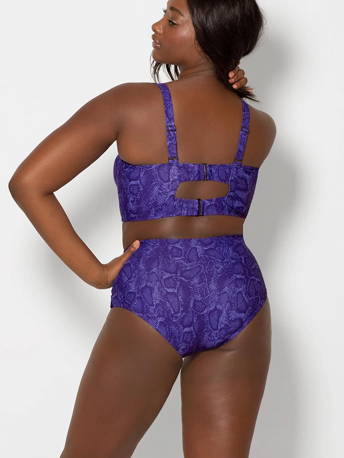 Smart & Sexy Women's Swimwear Underwire Bikini Top – Lightly Lined for Comfort and Shape