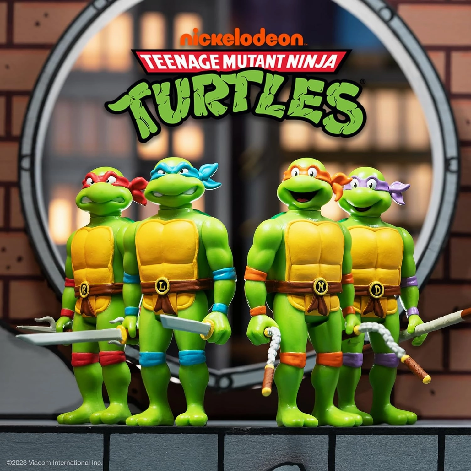 Super7 Teenage Mutant Ninja Turtles Michelangelo - 3.75" TMNT Action Figure with Accessories Classic Cartoon Collectibles and Retro Toys
