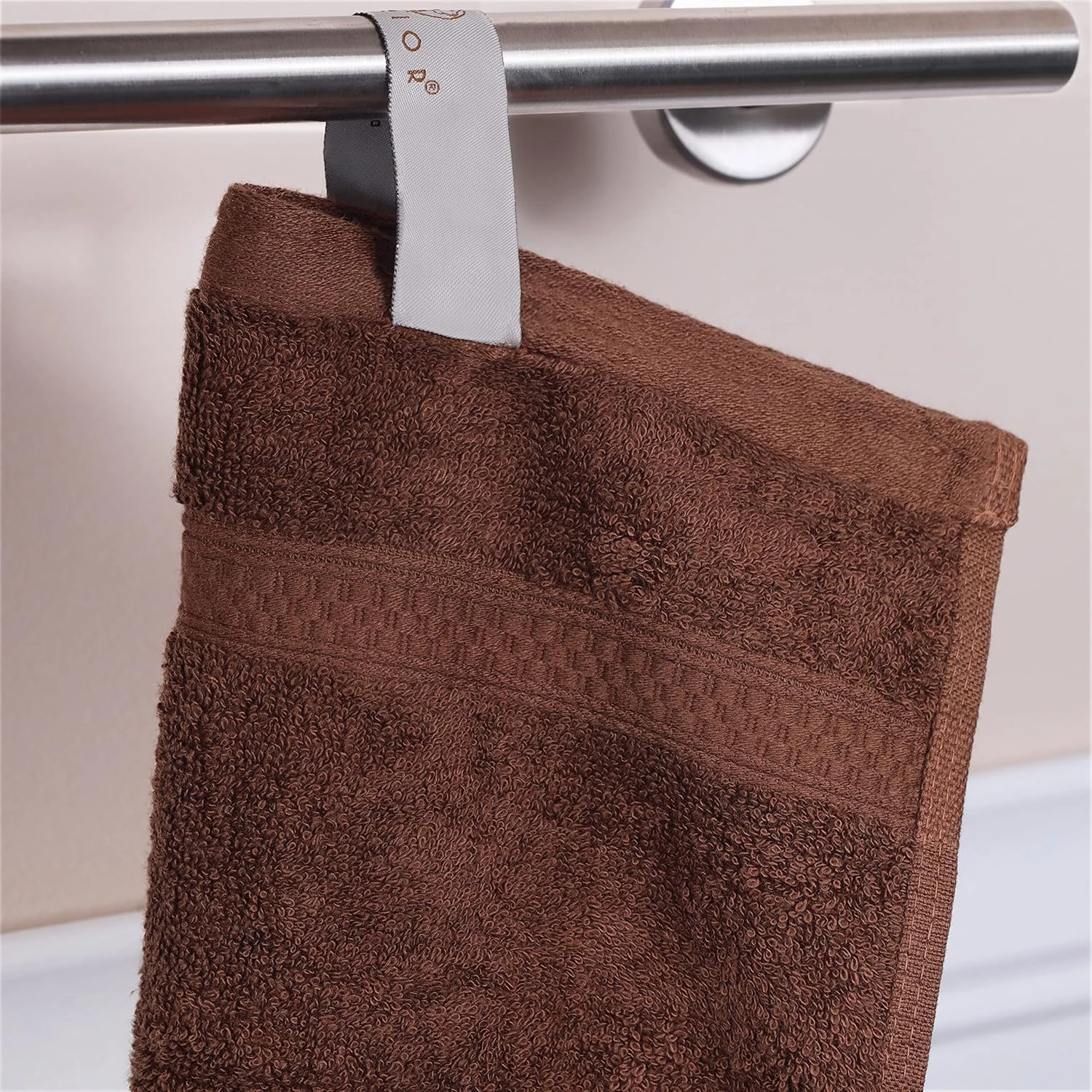 Superior Bath Towel Set, Rayon from Bamboo Cotton Blend, Ideal for Bathroom, Guest Bathroom, and Beach, Modern Style with Solid Dobby Border, Includes 4 Pieces; Bath Towels, Cocoa