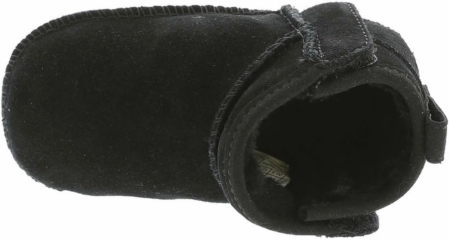 UGG Unisex-Baby Classic Ultra Mini Fashion Boot