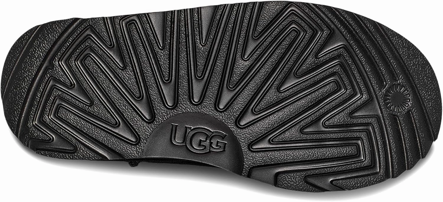 UGG Unisex-Child K Classic Ultra Stretch Cuff Fashion Boot