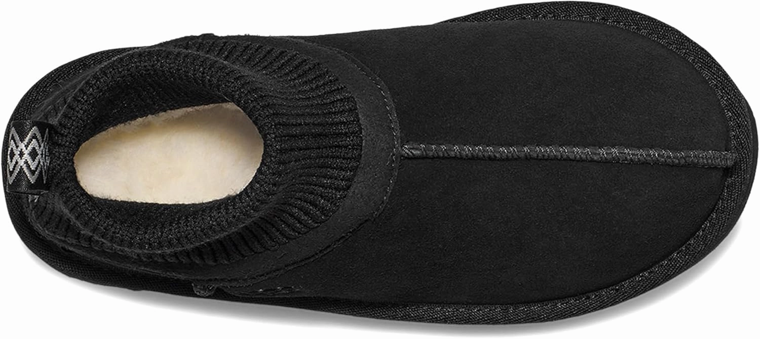 UGG Unisex-Child K Classic Ultra Stretch Cuff Fashion Boot