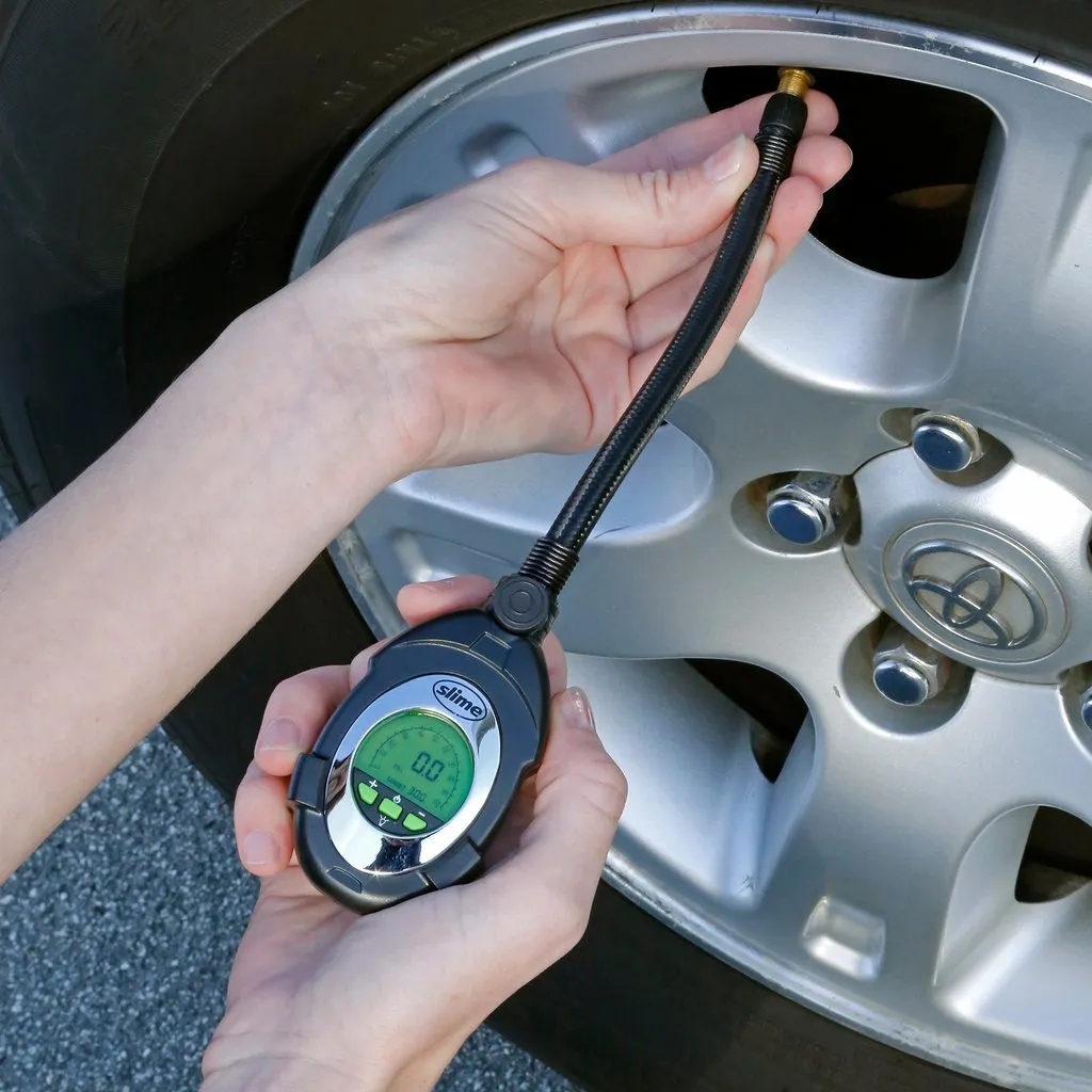 Ultimate Digital Tire Gauge (0-100 psi)