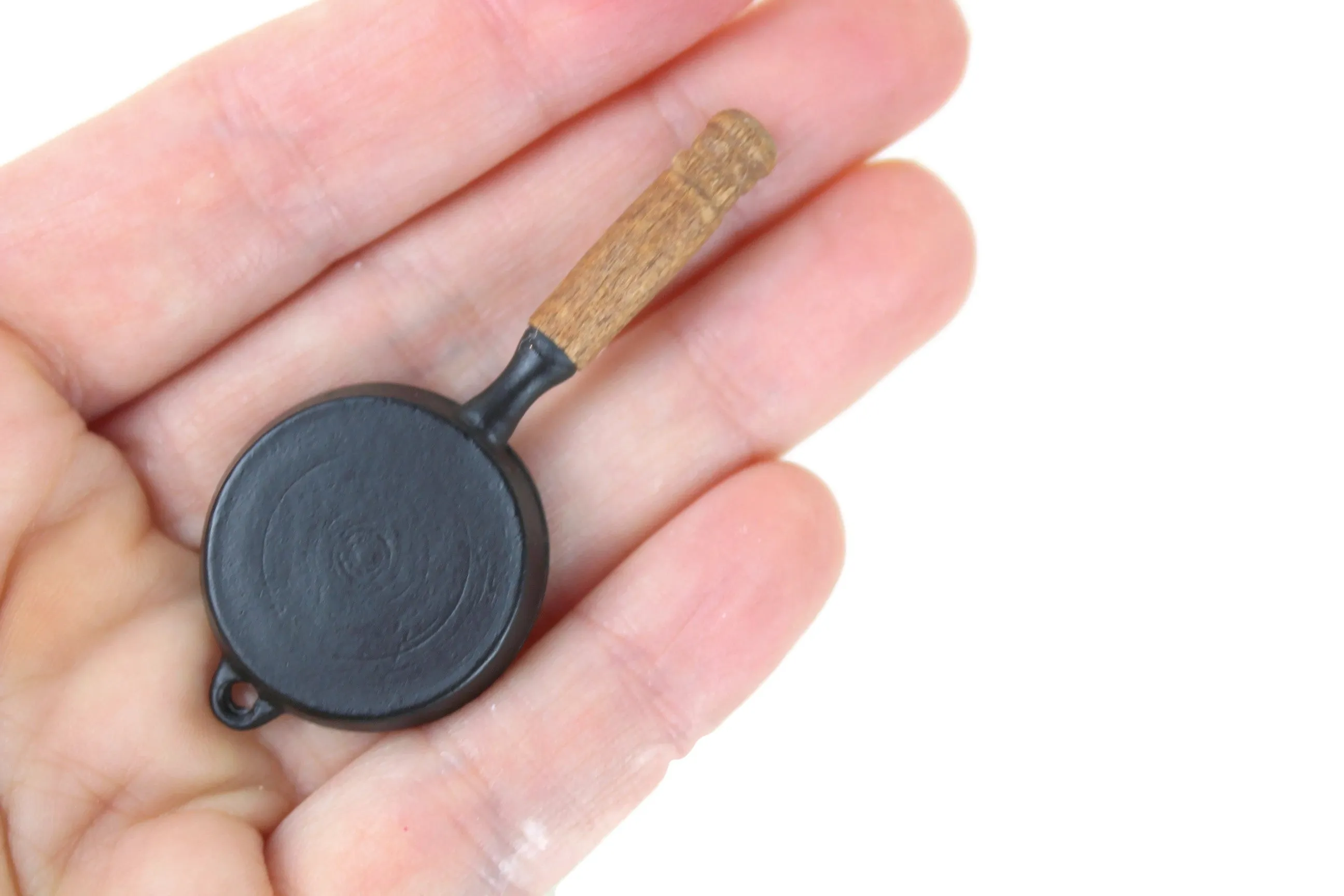Vintage 1:12 Miniature Dollhouse Frying Pan