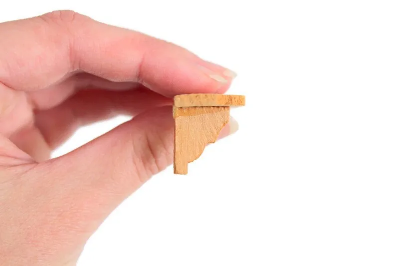 Vintage 1:12 Miniature Dollhouse Wooden Bracket Wall Shelf
