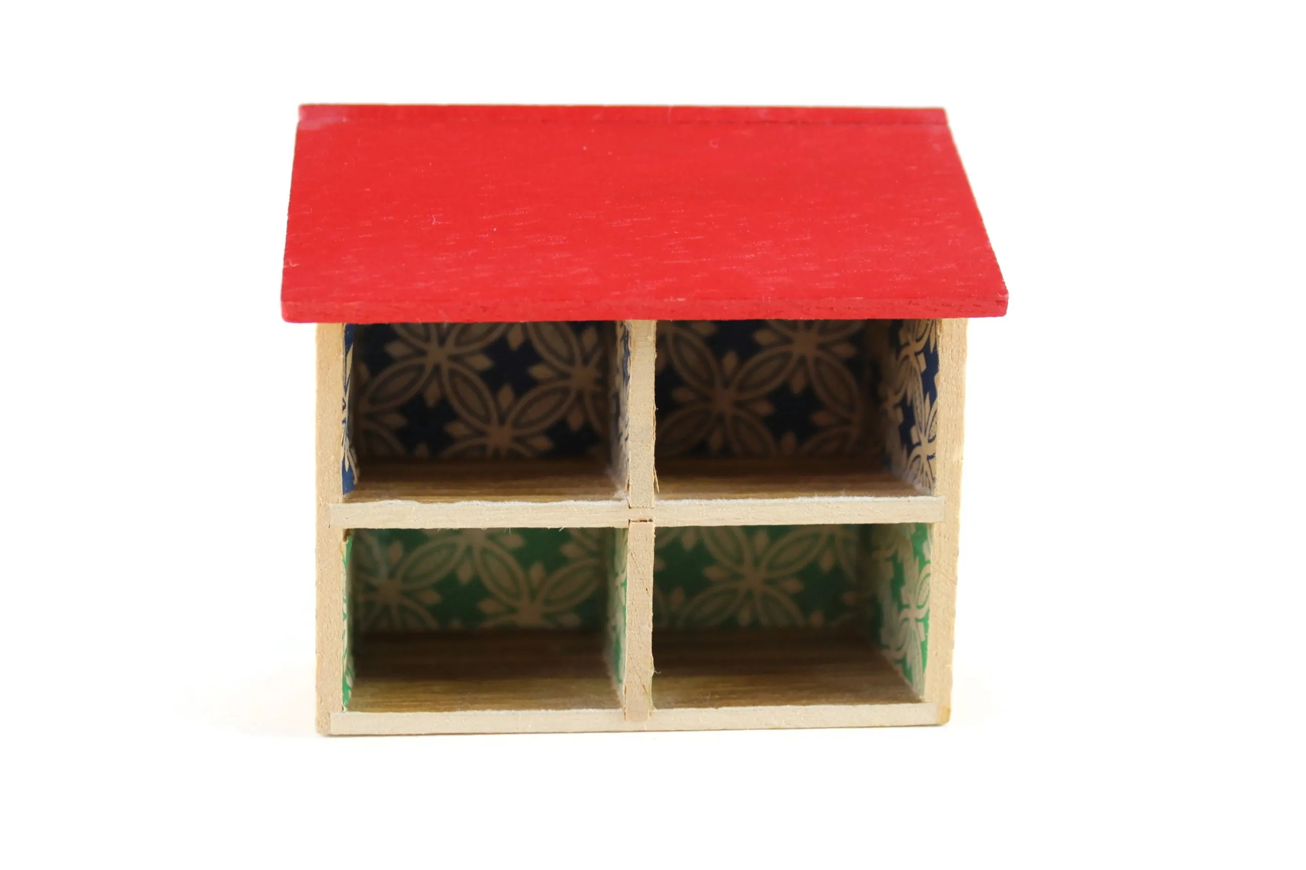 Vintage 1:12 or 1:144 Miniature Dollhouse Wooden Toy Dollhouse or Playhouse