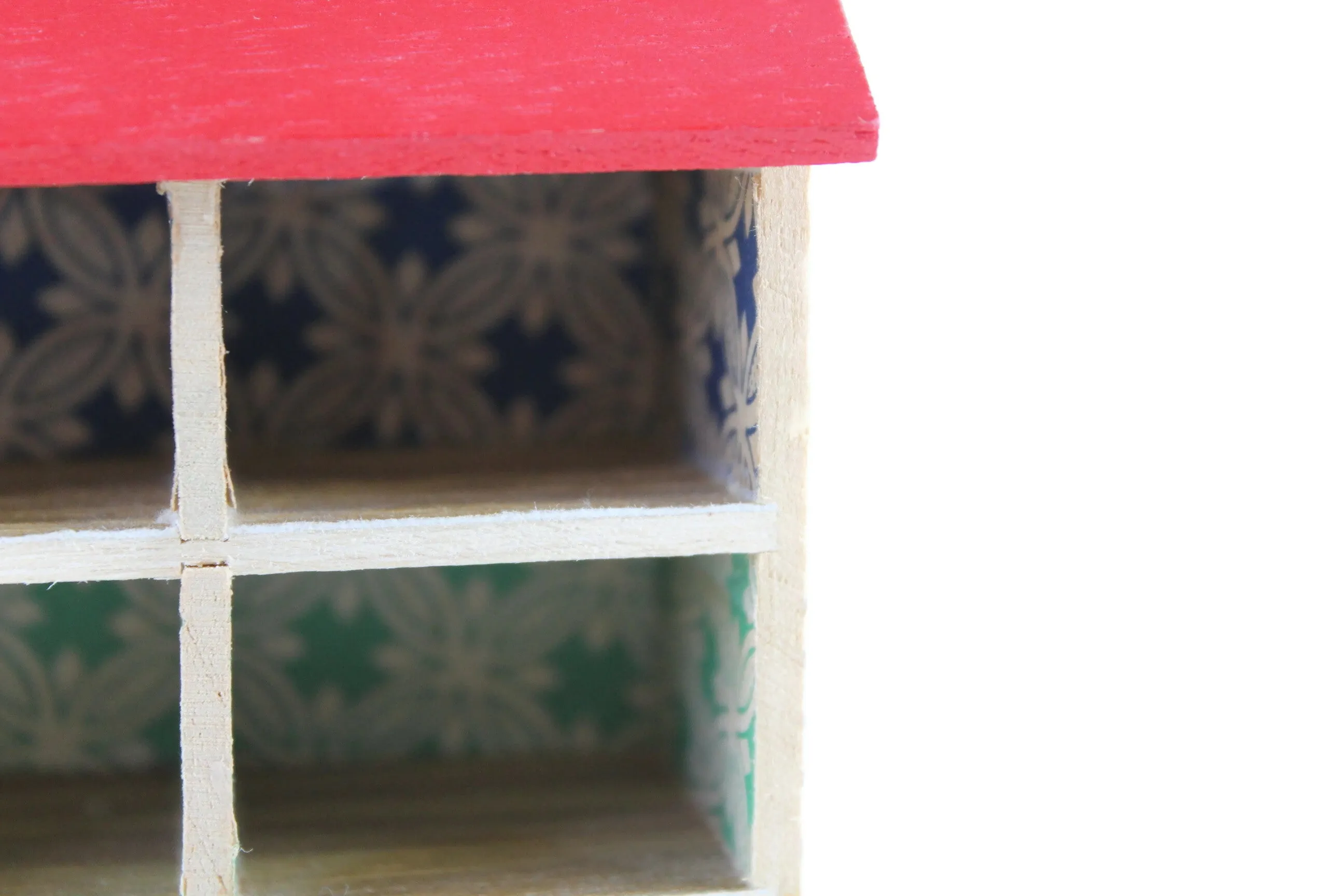 Vintage 1:12 or 1:144 Miniature Dollhouse Wooden Toy Dollhouse or Playhouse