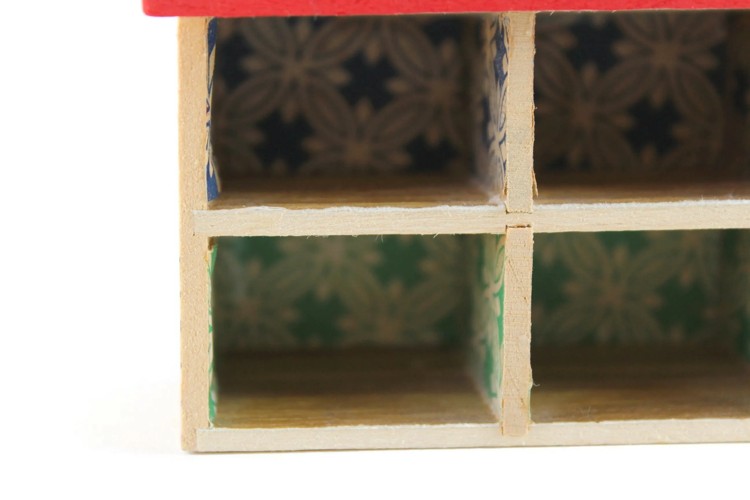 Vintage 1:12 or 1:144 Miniature Dollhouse Wooden Toy Dollhouse or Playhouse