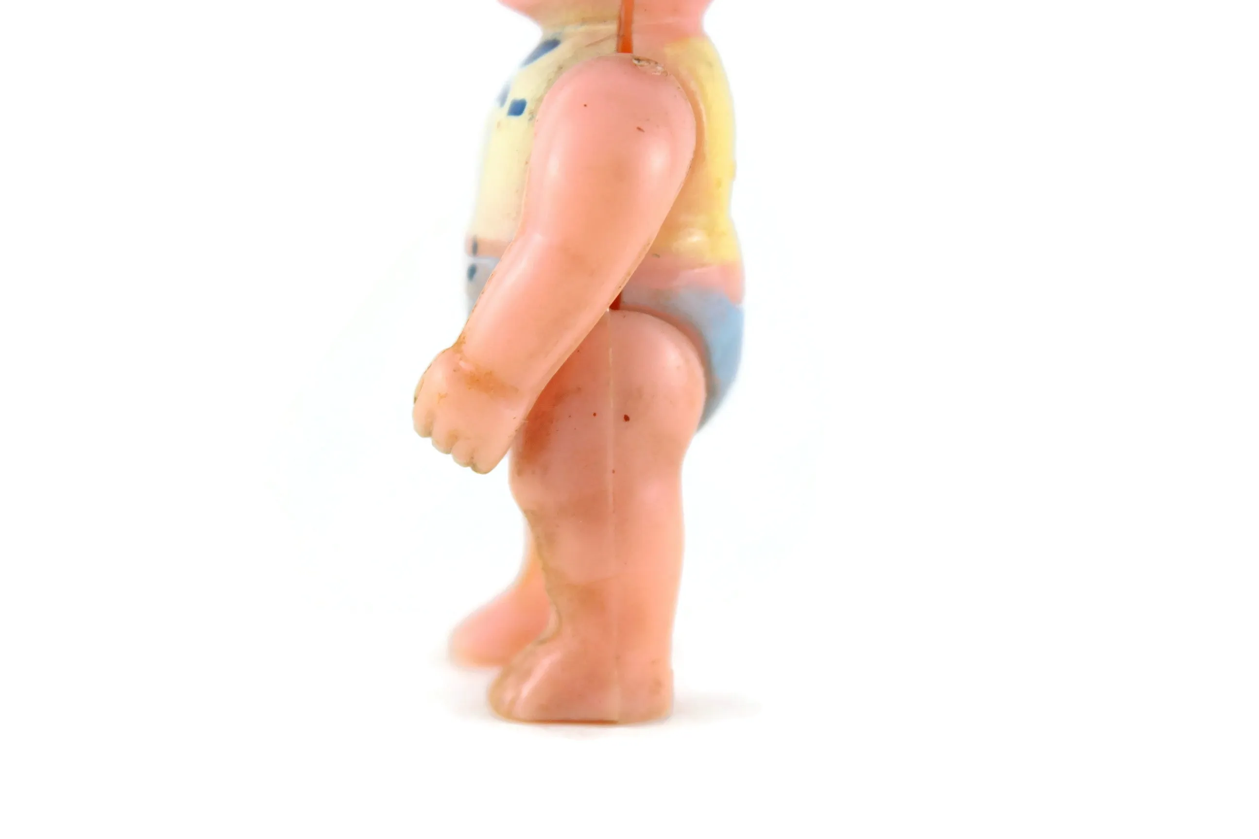 Vintage 1:16 Renwal Dollhouse Baby Figurine No 8