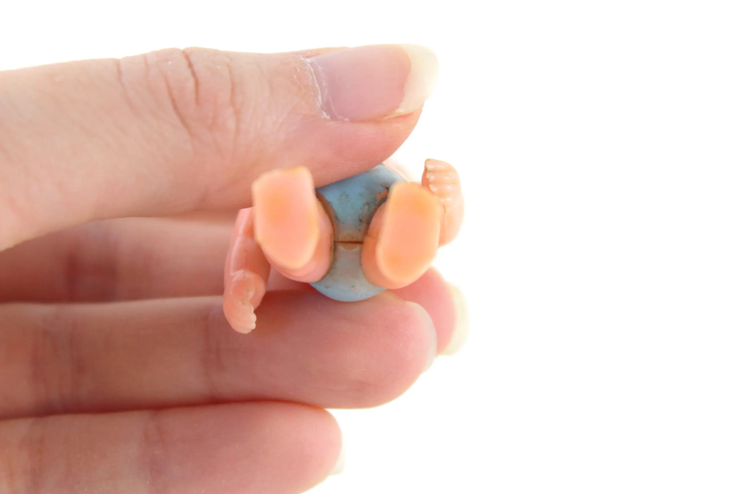 Vintage 1:16 Renwal Dollhouse Baby Figurine No 8