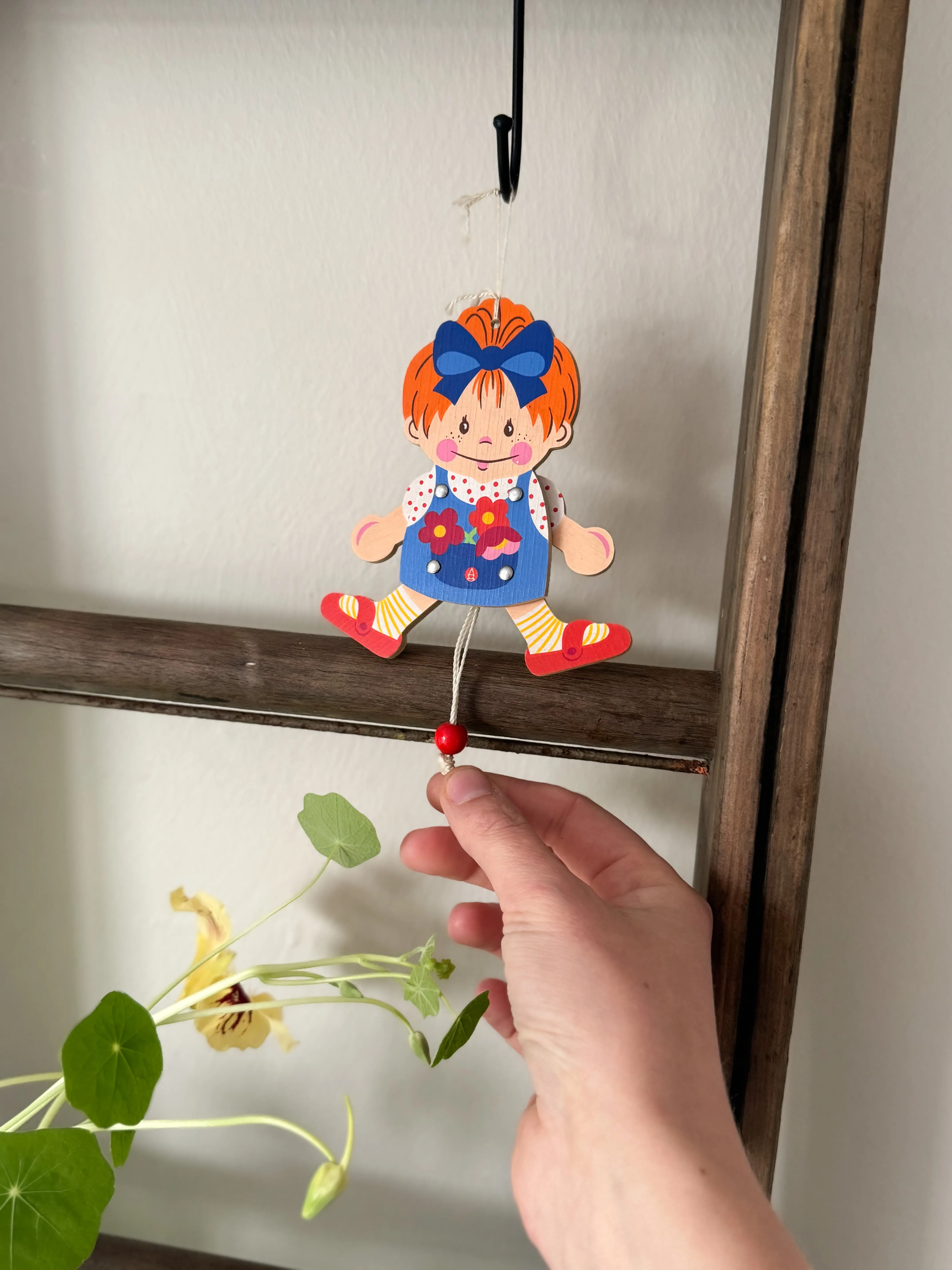 Vintage Wooden Pull Toy — “Mädi” by Mertens-Kunst, Made in West Germany