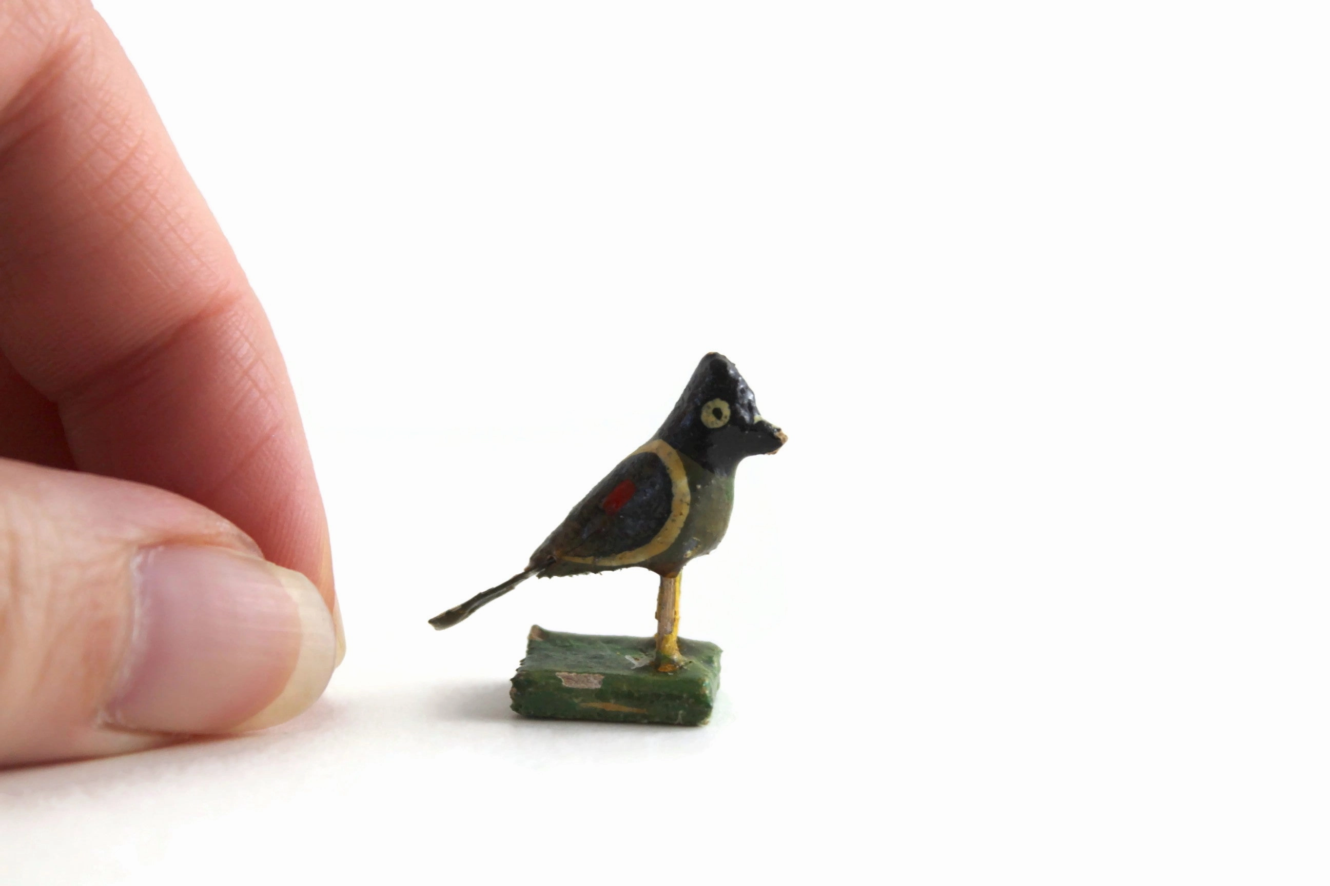 Vintage 1:12 Miniature Dollhouse Black & Yellow Wooden Bird Figurine