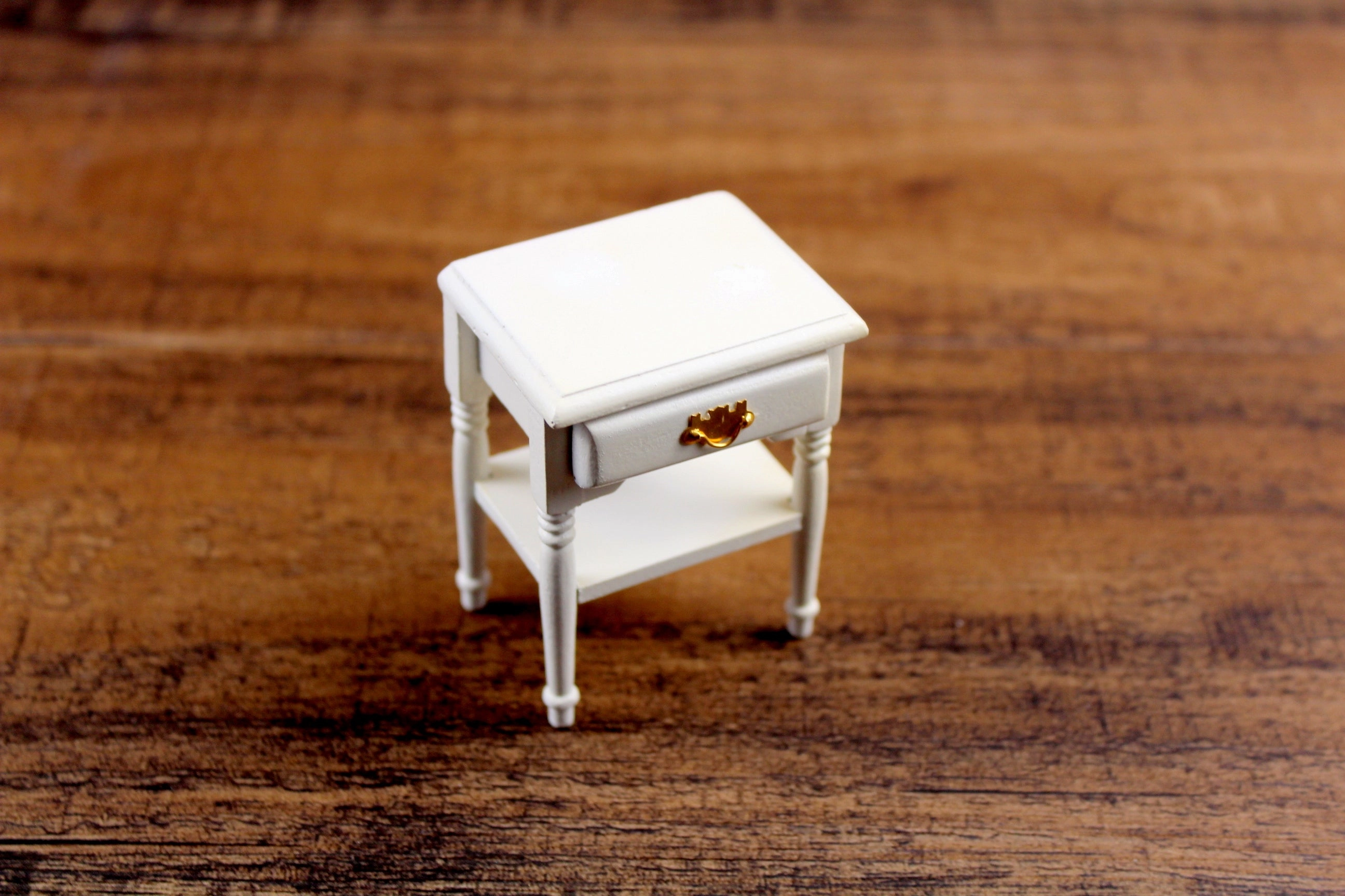 Vintage 1:12 Miniature Dollhouse White End Table, Side Table or Nightstand