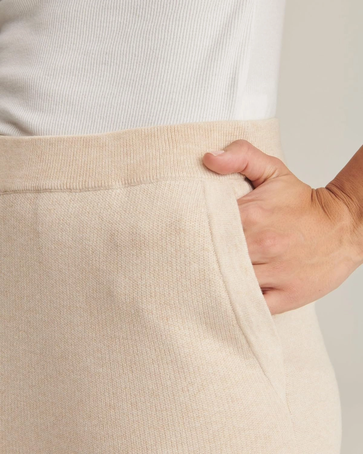 Women's Cafe Cotton Cashmere Cropped Jogger